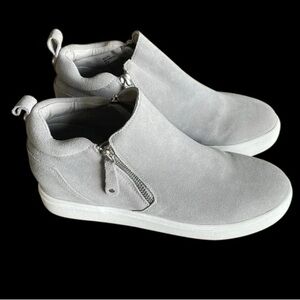 Steve Madden Silva Wedgie Sneaker EUC